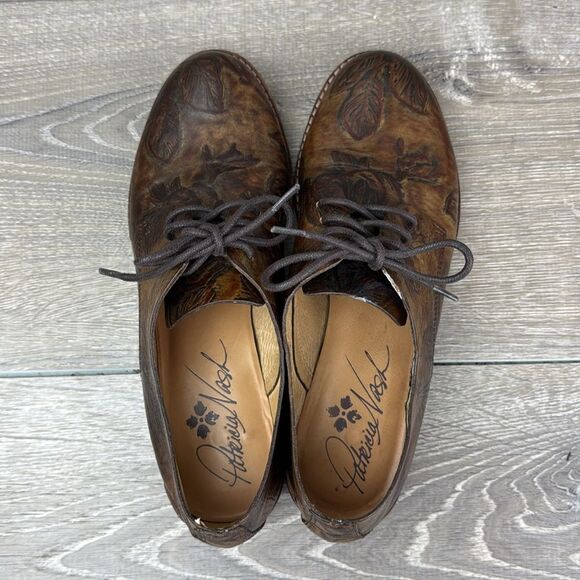 Patricia Nash Silvio Women’s Sz 7 Brown Leather Bark Leaves Print Oxford Shoes - Picture 5 of 12